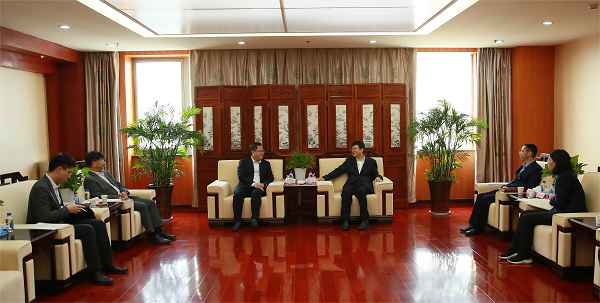 3月29日 公司與海南省農(nóng)信聯(lián)社開展業(yè)務(wù)交流座談.png